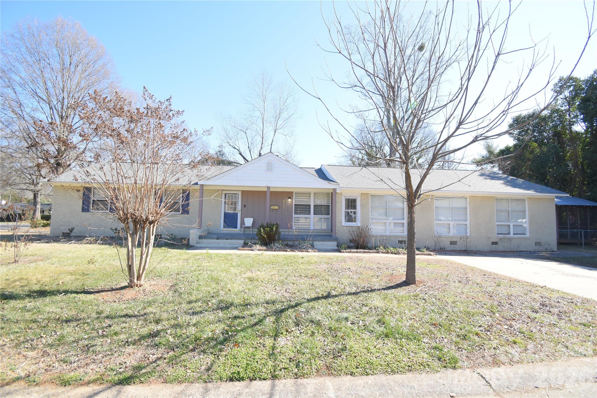 4201 University Drive