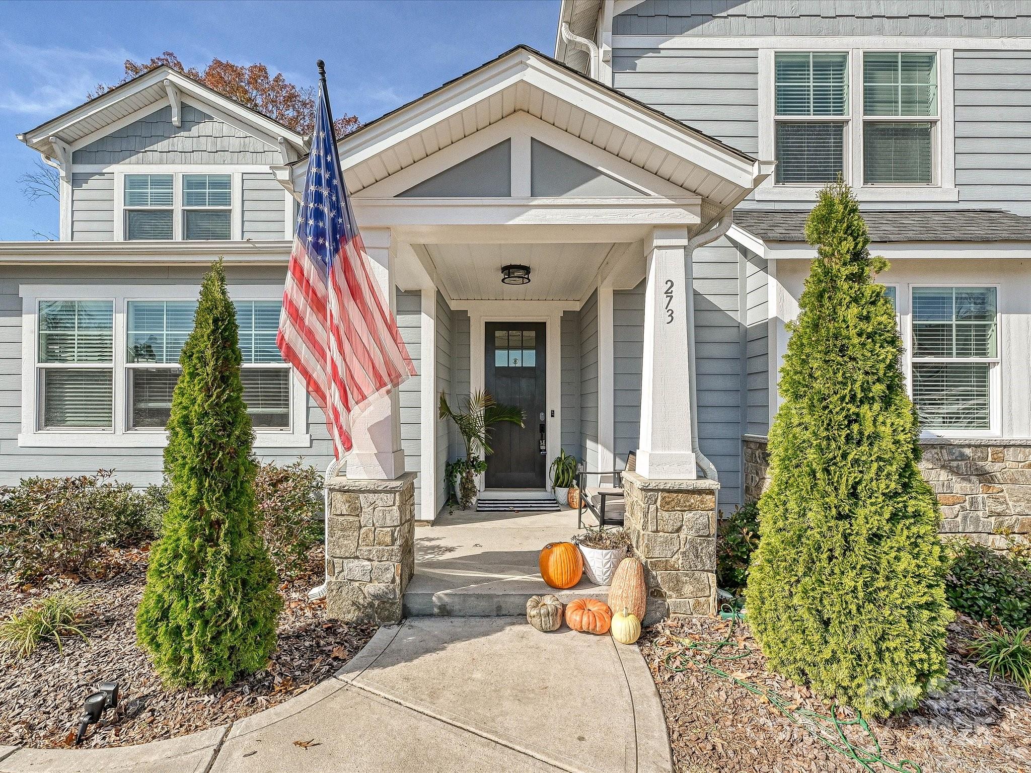 273 Country Lake Drive