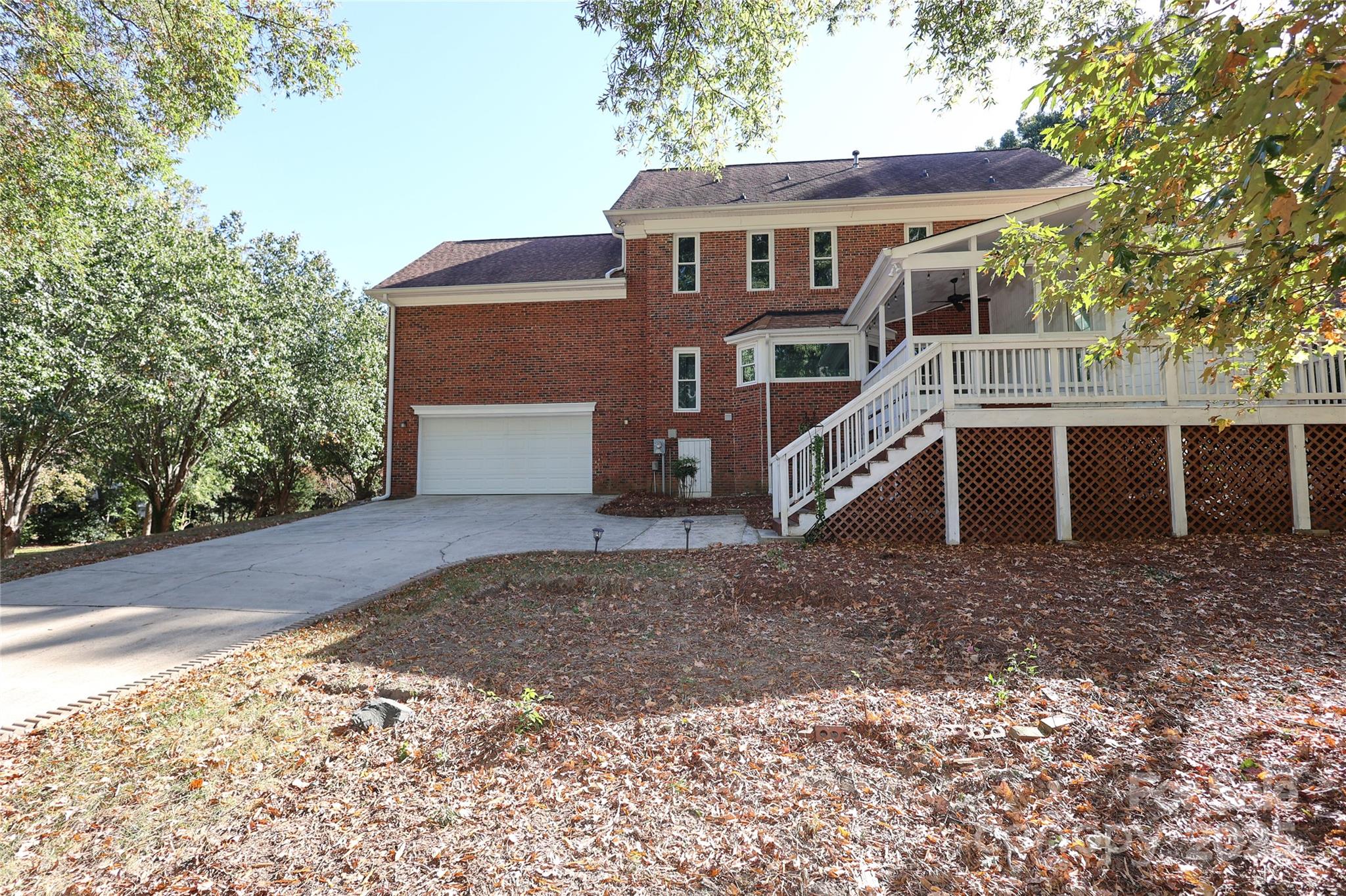 10431 Wyndham Forest Drive E