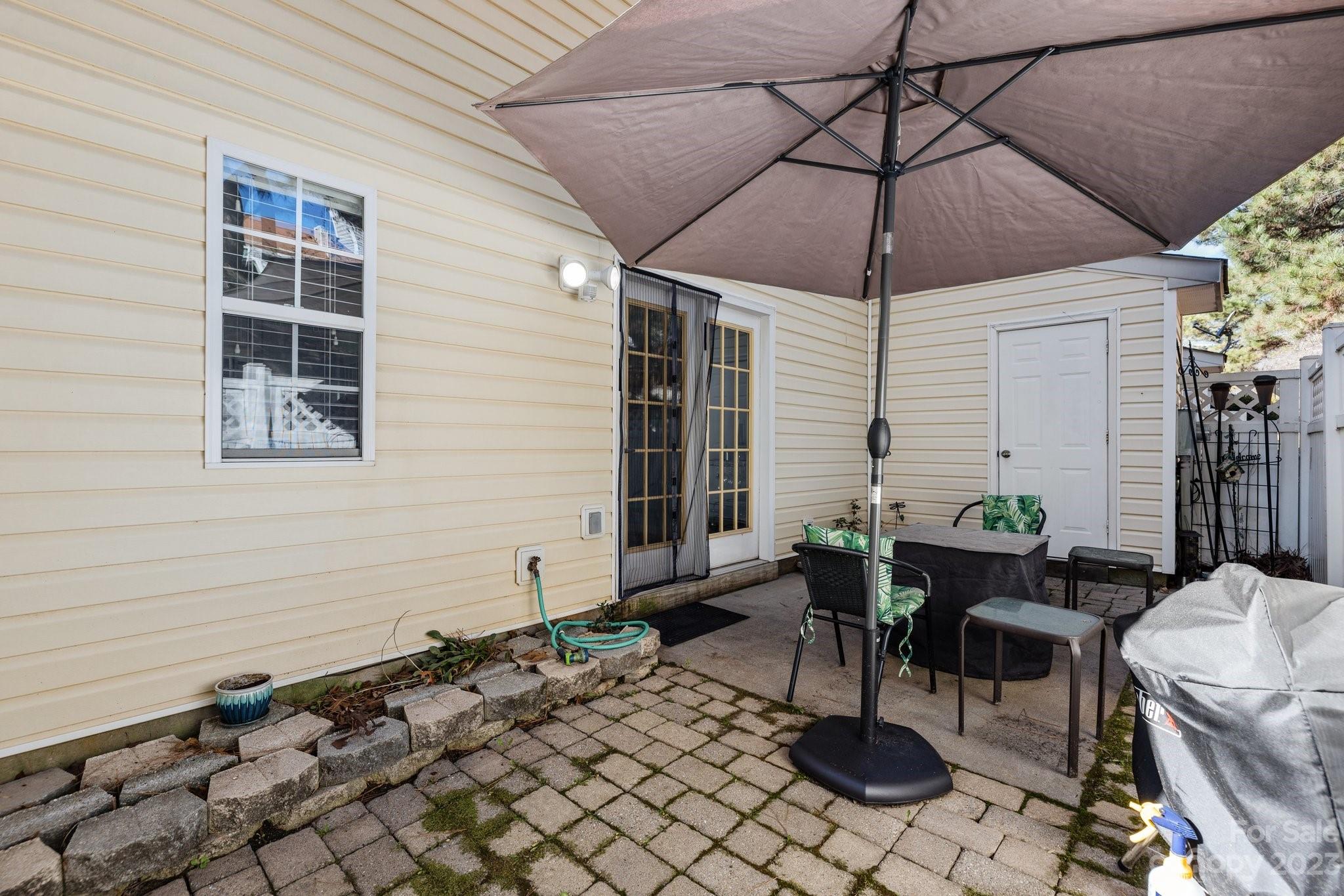 The Townes at River Crossing - Residential