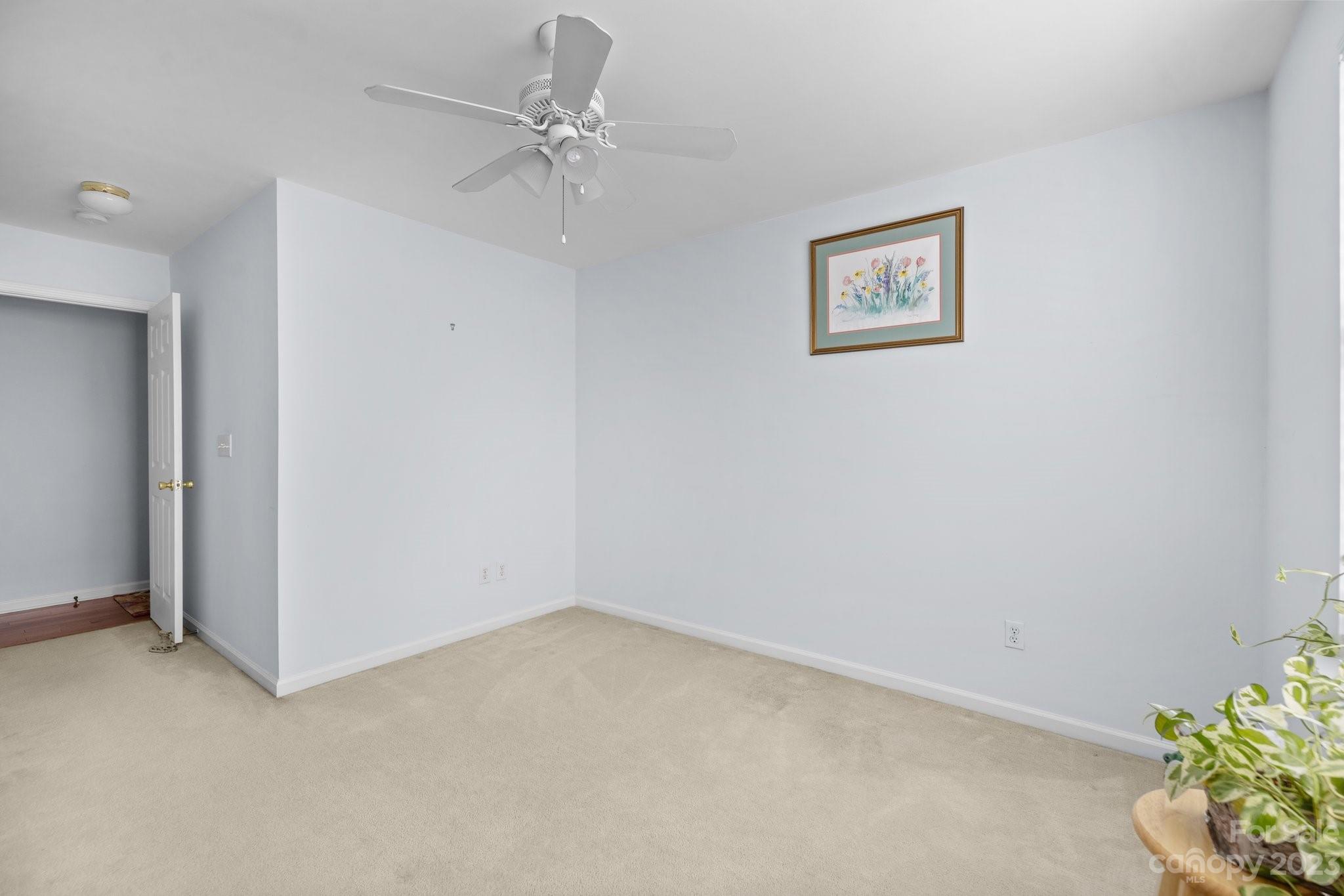 The Townes at River Crossing - Residential