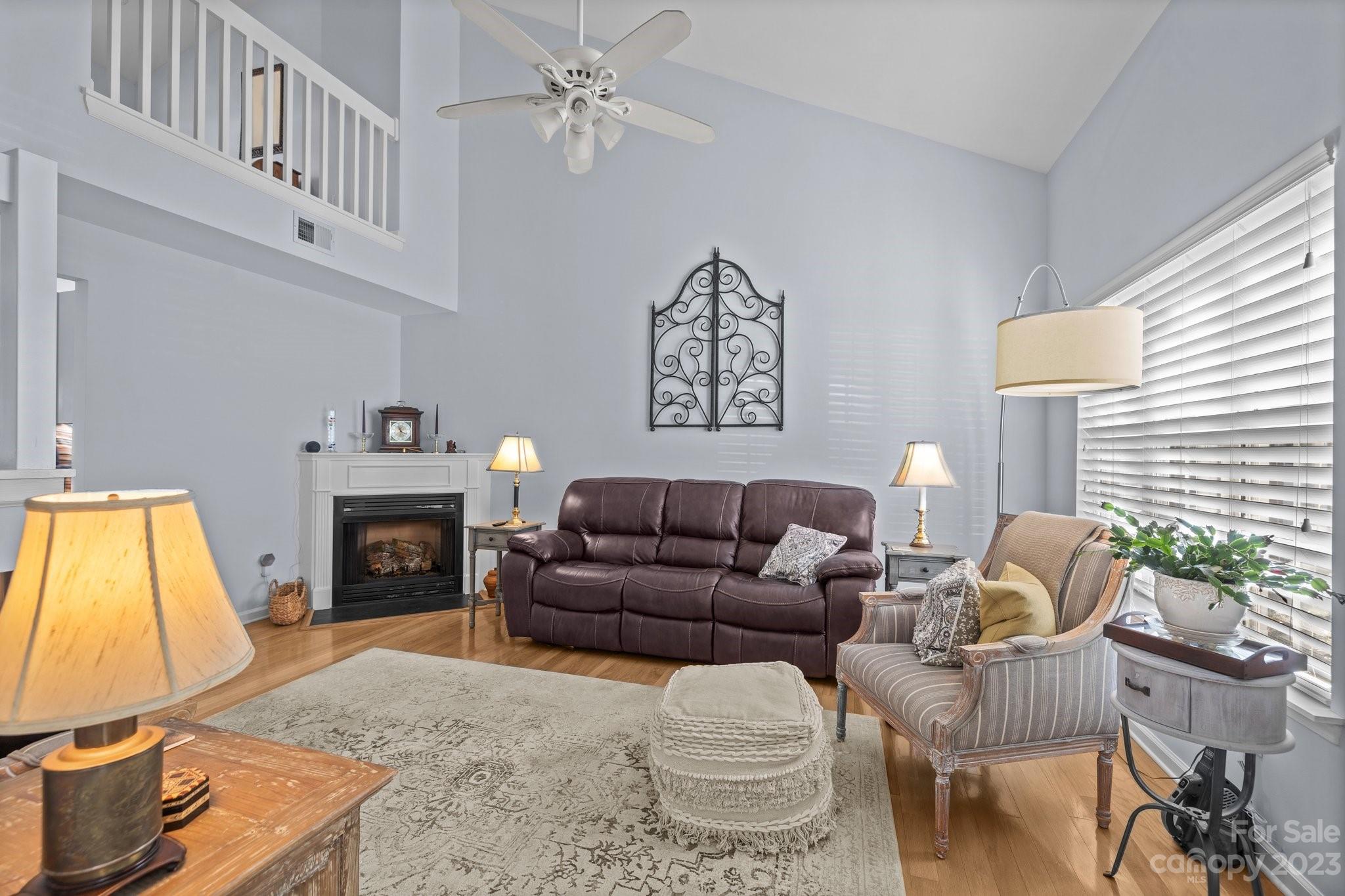 The Townes at River Crossing - Residential