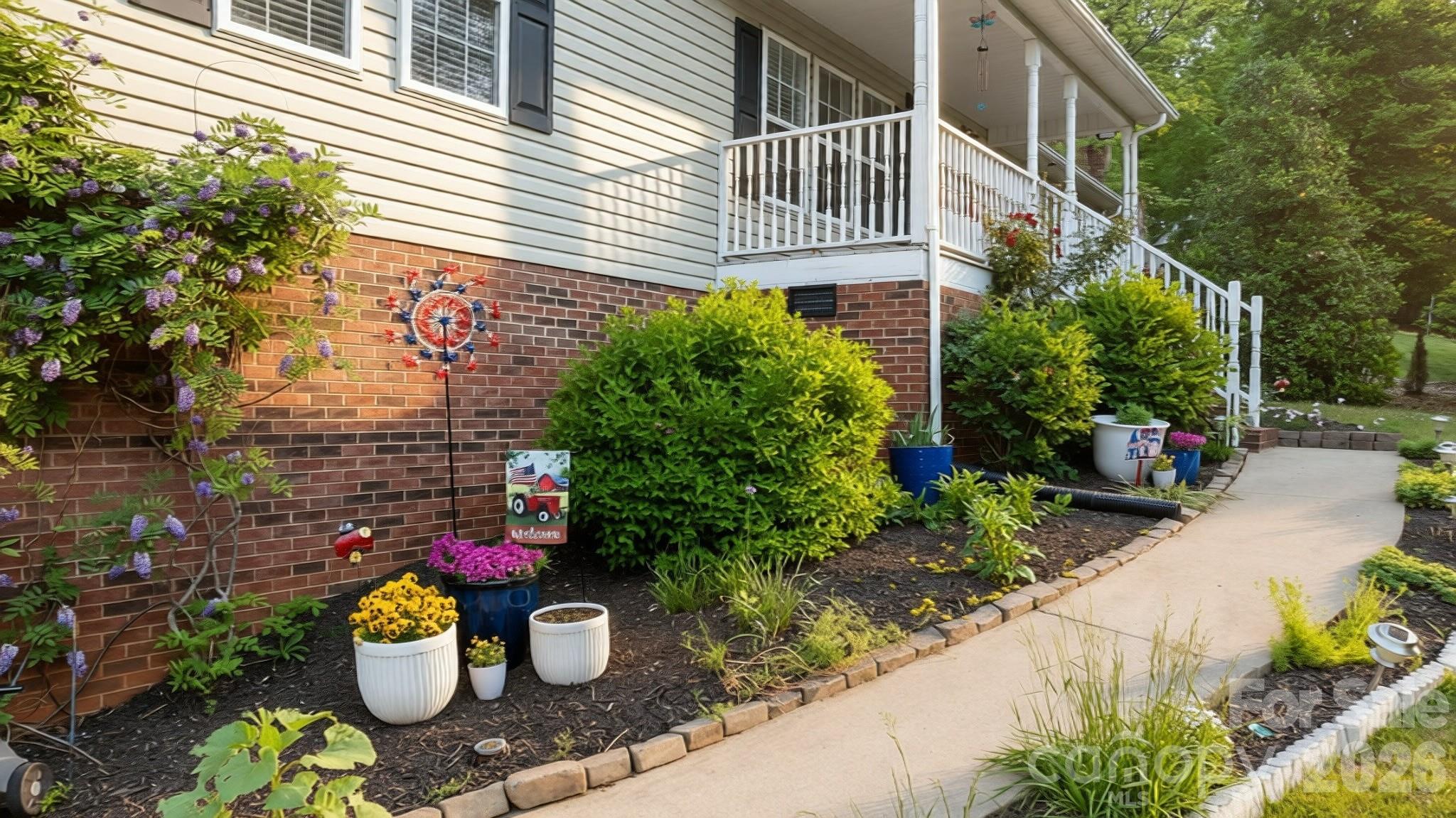 CAMBRIDGE COURT - Residential