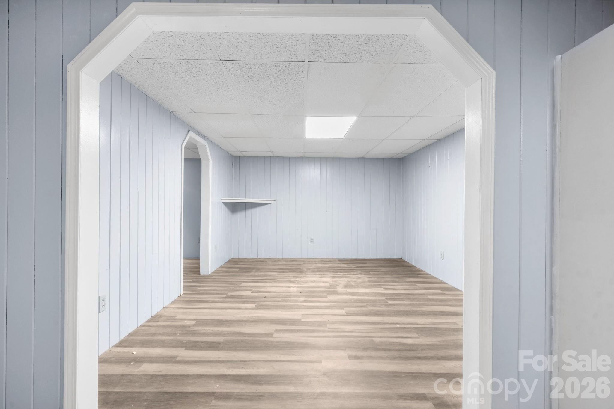 CAMBRIDGE COURT - Residential