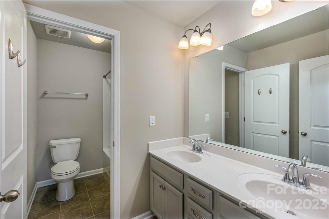 Rea Farms - Residential Lease