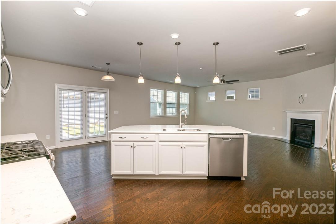 Rea Farms - Residential Lease