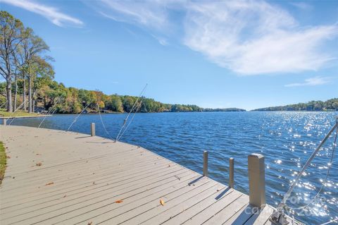 A home in Lake Toxaway