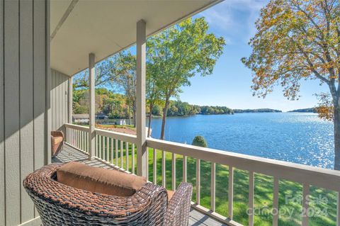 A home in Lake Toxaway