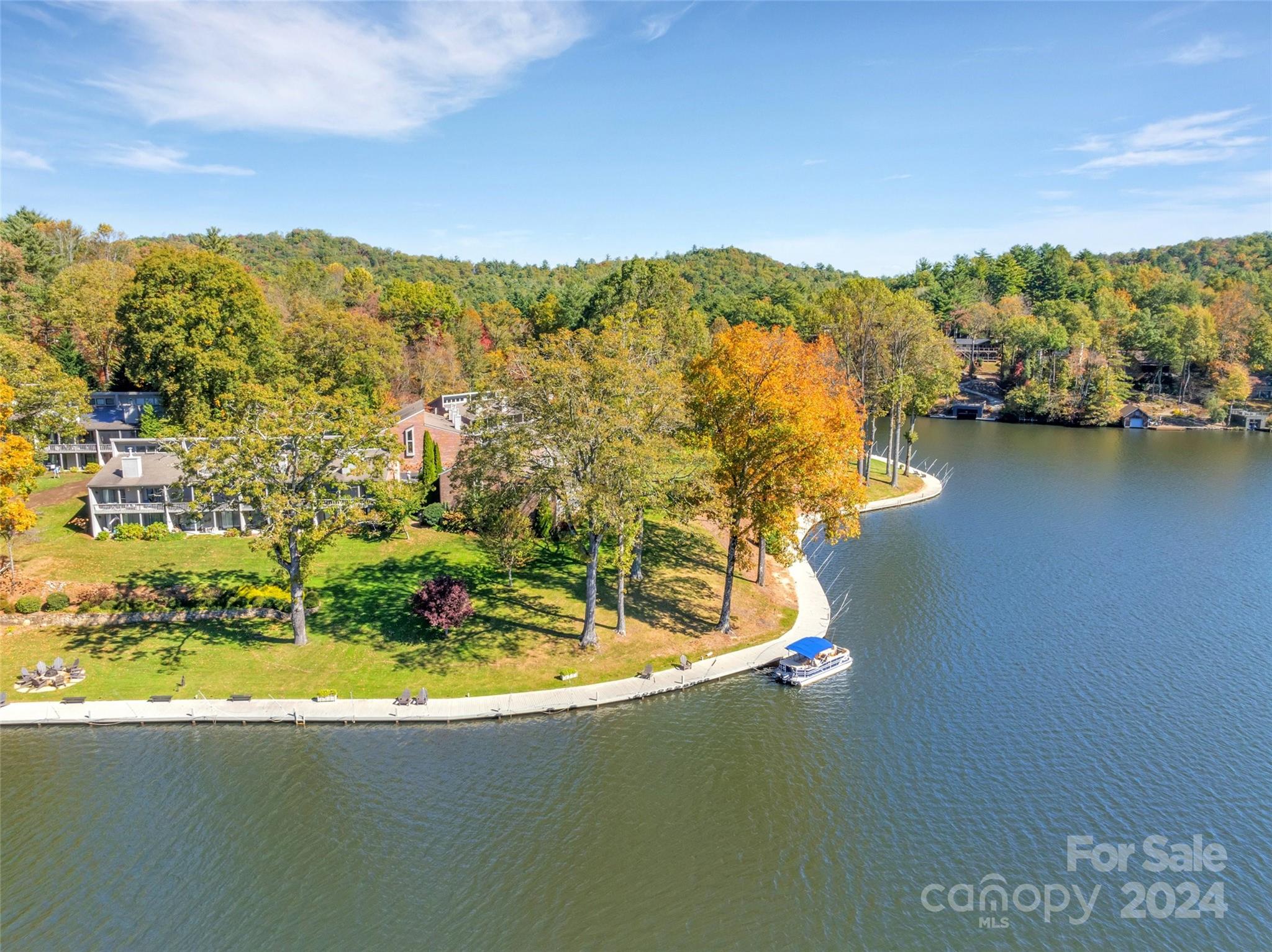 Lake Toxaway Estates - Residential
