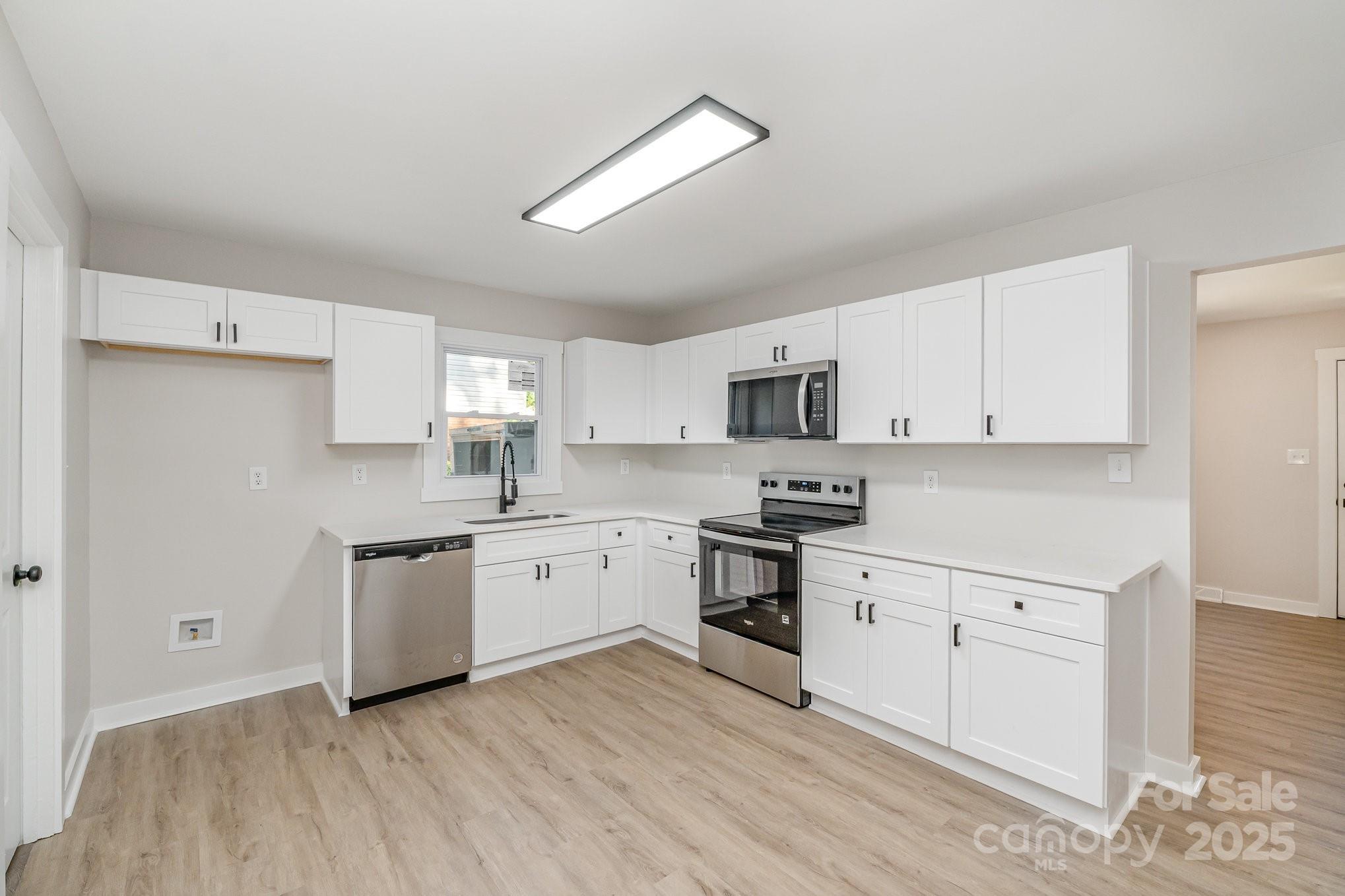 6557 Covecreek Drive