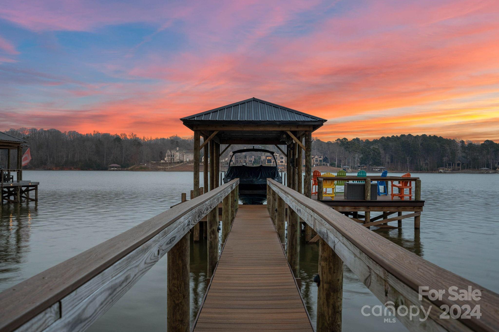 McLean - South Shore - Residential