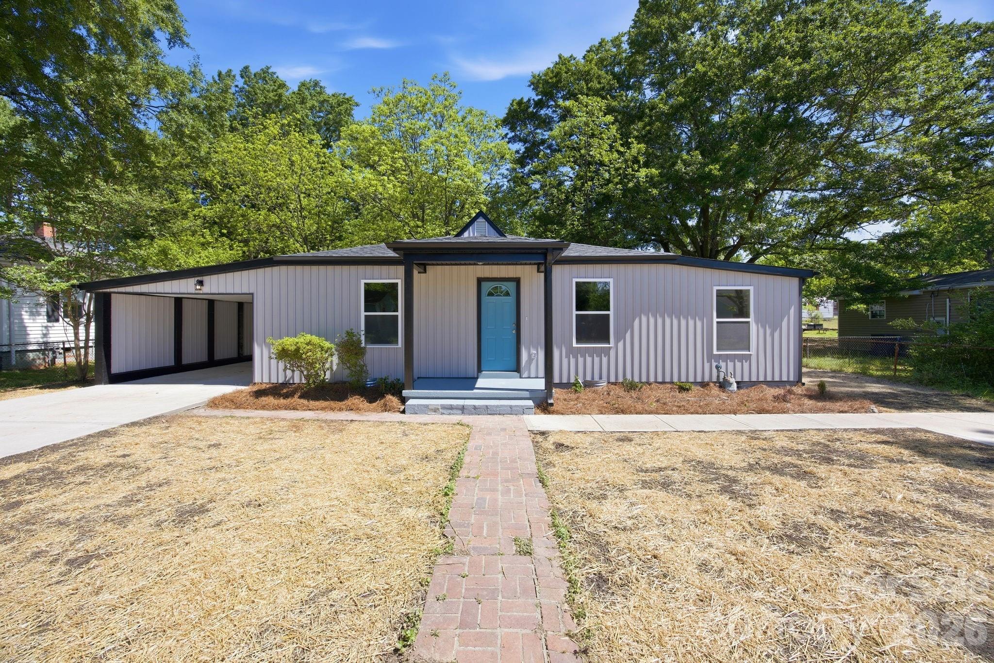 308 HIGHLAND Avenue SW