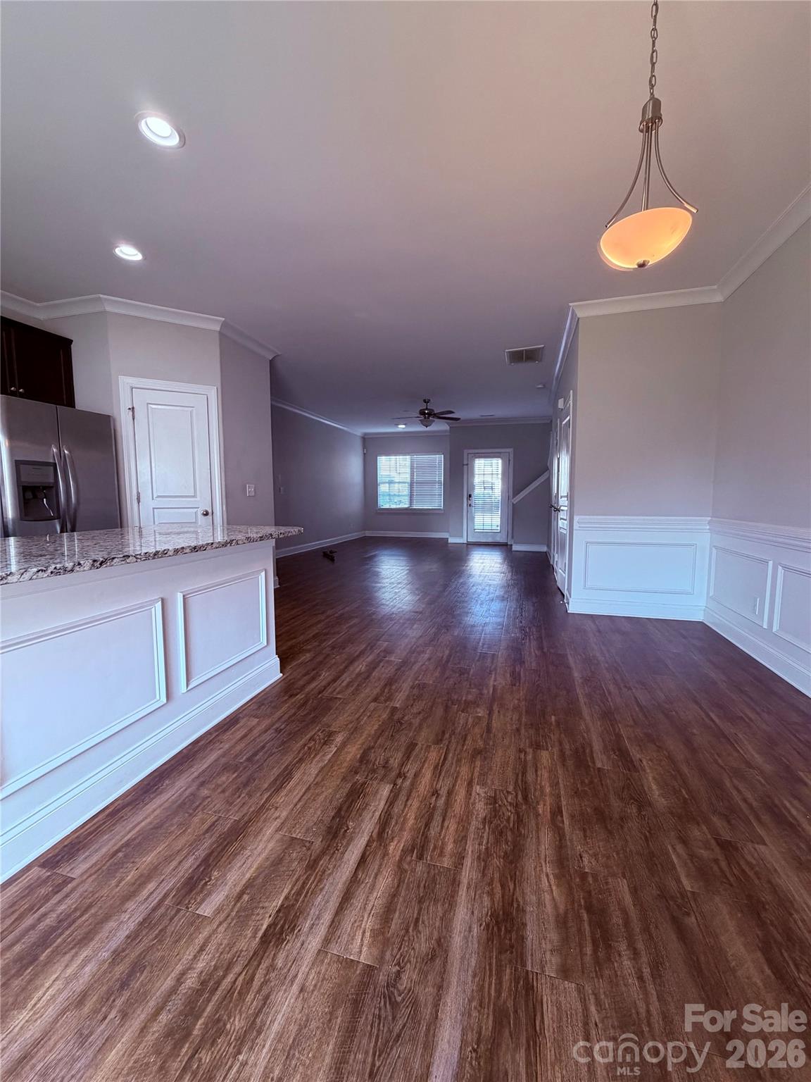 375 Halton Crossing Drive SW