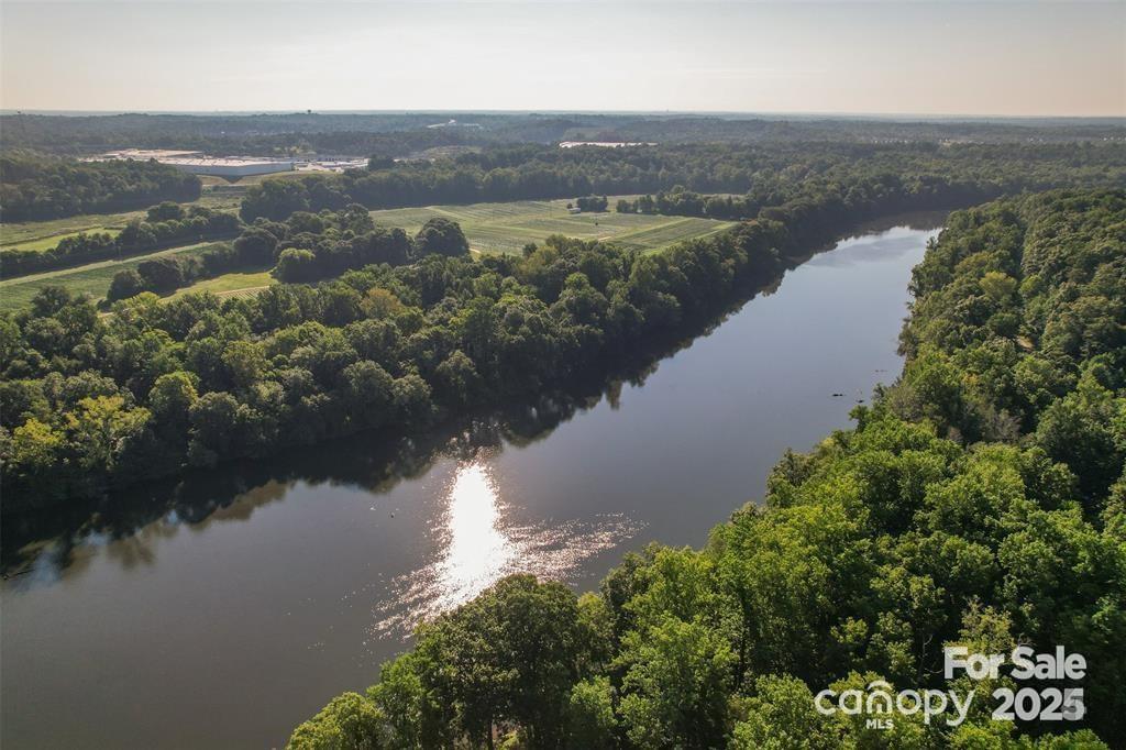 Riverwalk - Residential