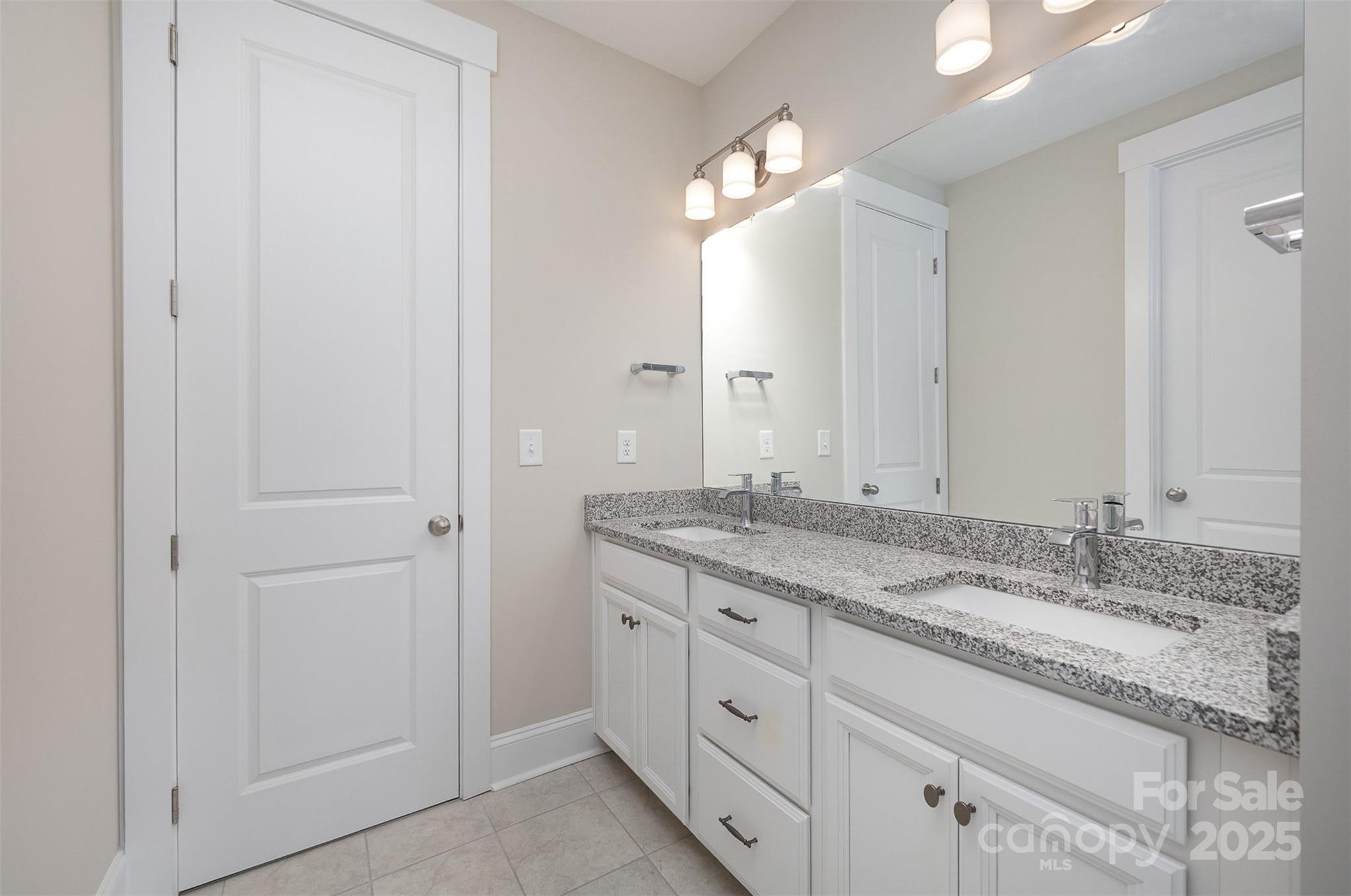 Riverwalk - Residential