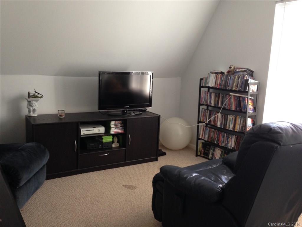 Oak Creek - Residential