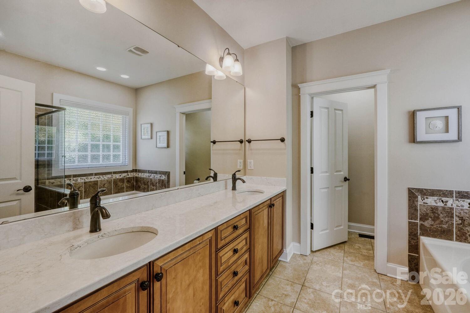 Davidson Pointe - Residential