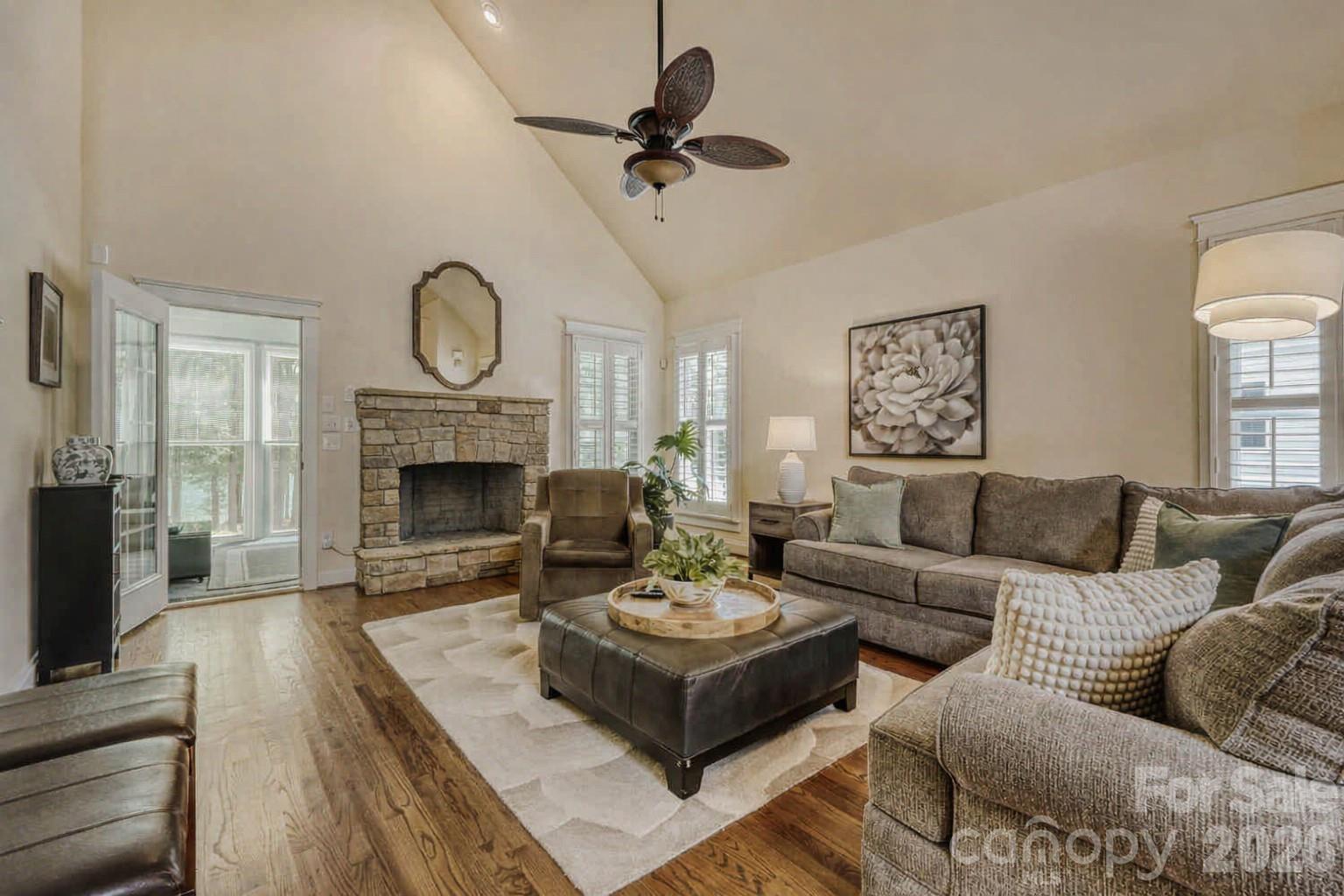 183 Lavender Bloom Loop