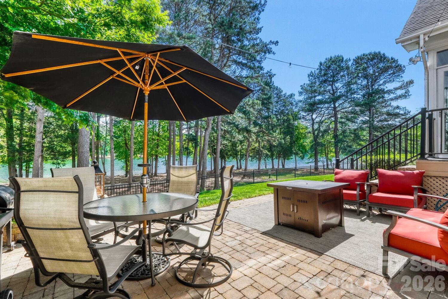 Davidson Pointe - Residential