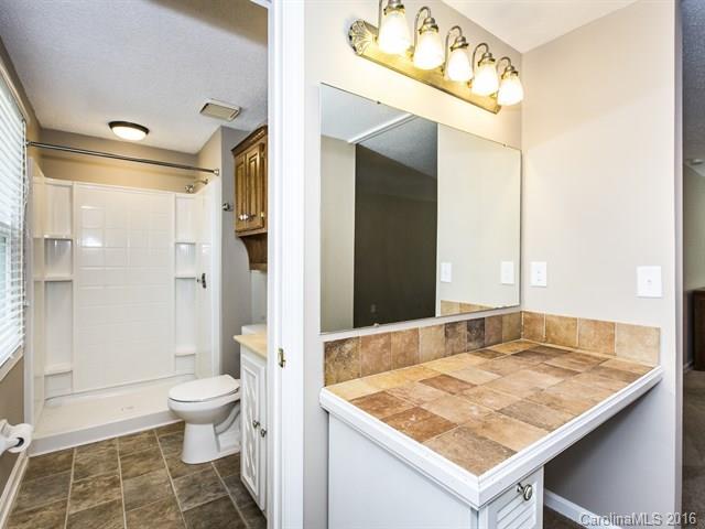 Twelve Oaks - Residential