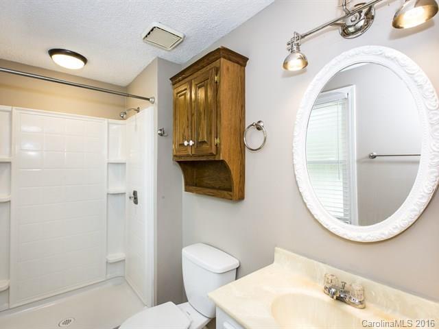 Twelve Oaks - Residential