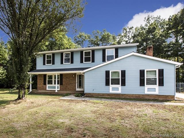 Twelve Oaks - Residential