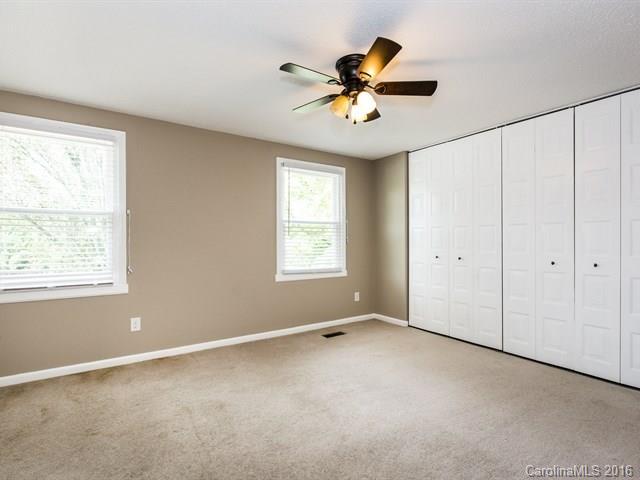 Twelve Oaks - Residential