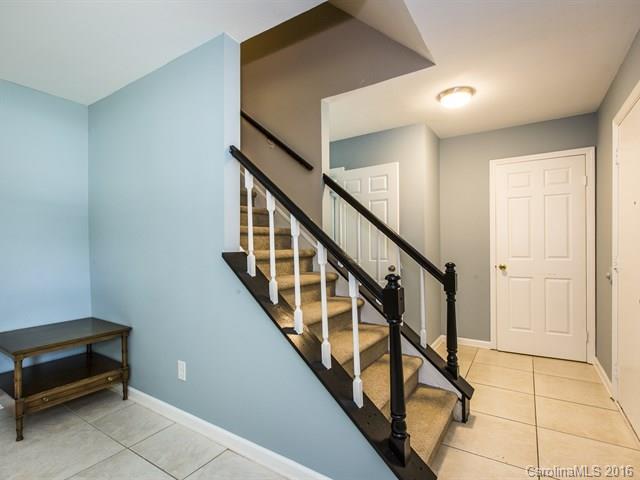 Twelve Oaks - Residential