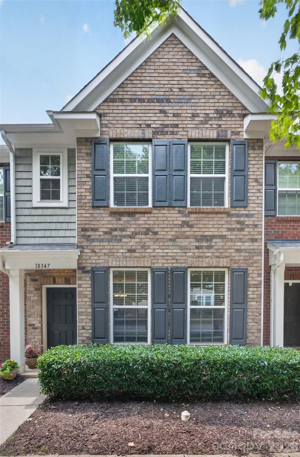 18347 The Commons Boulevard 3203