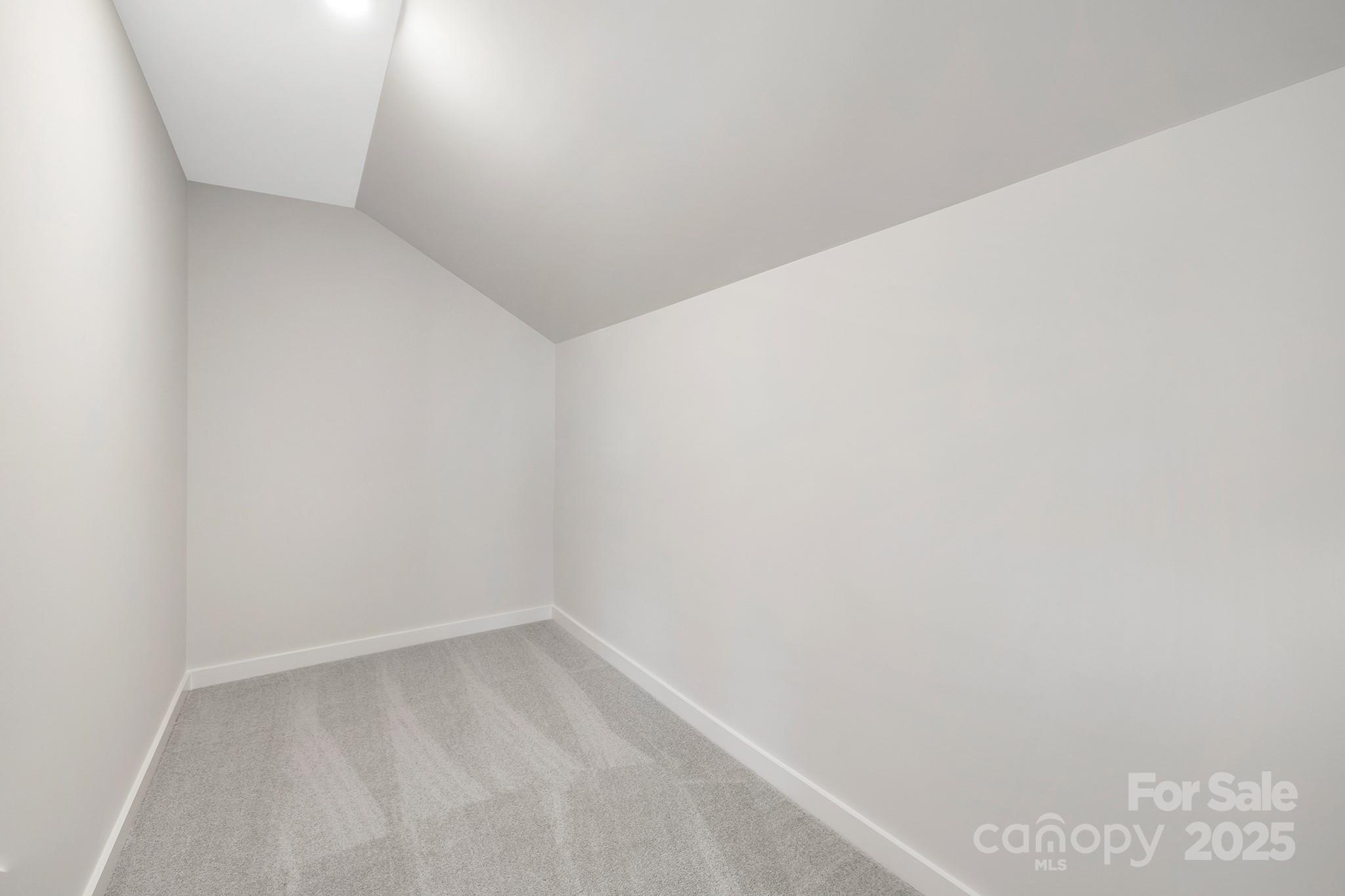 Edgewater - Residential