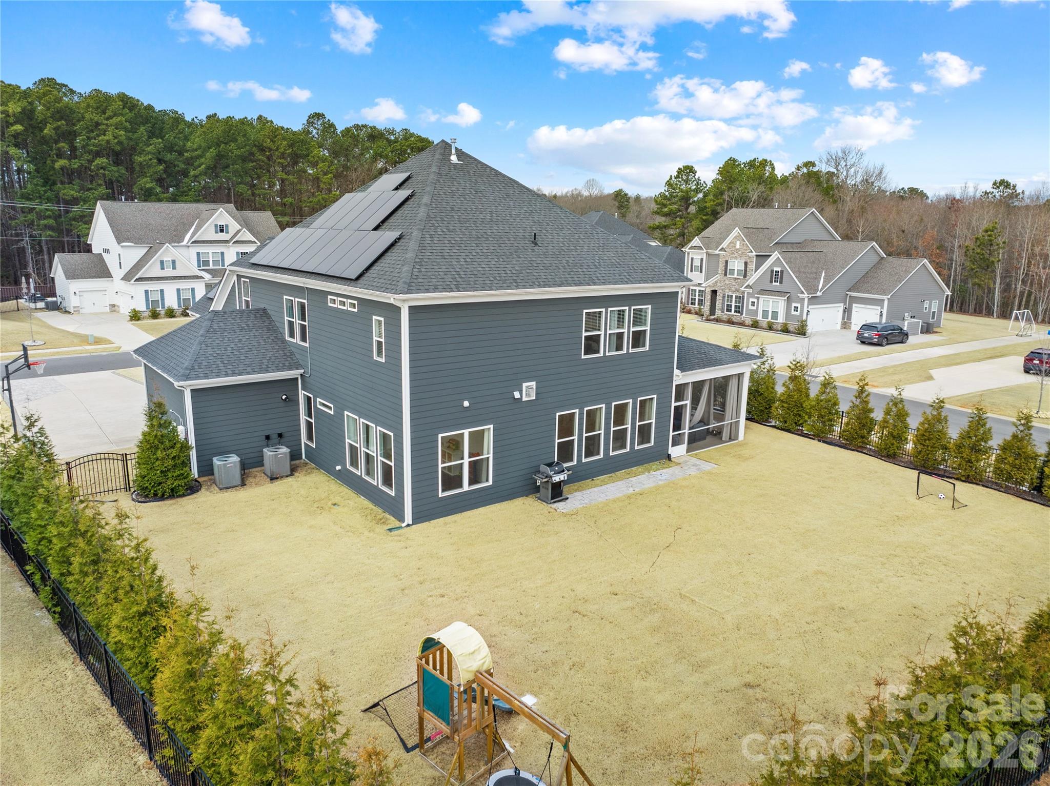 The Estates At Covington - Residential