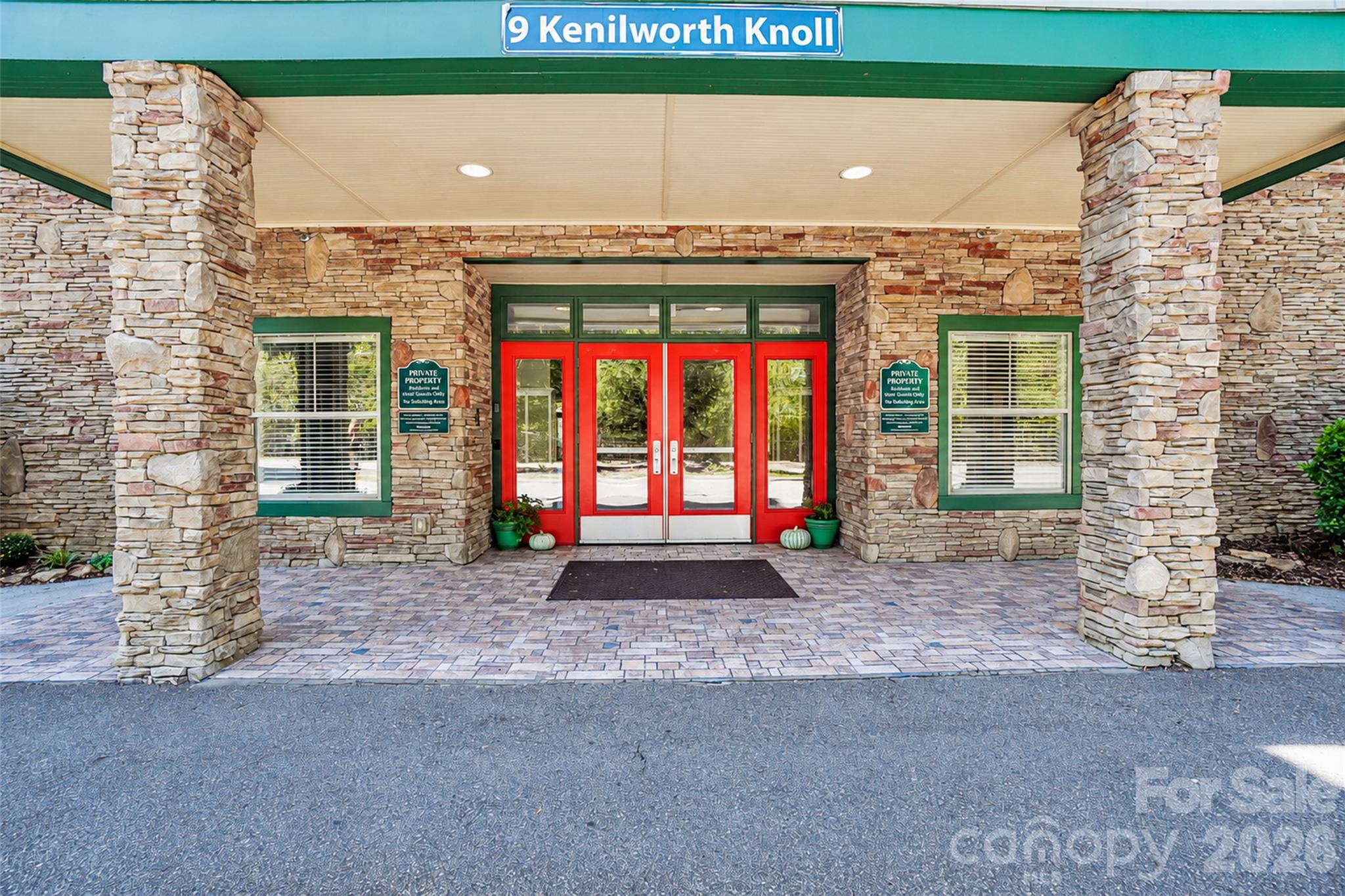 9 Kenilworth Knolls 201