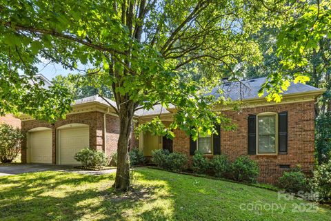 212 Foxfield Lane Matthews NC 28105