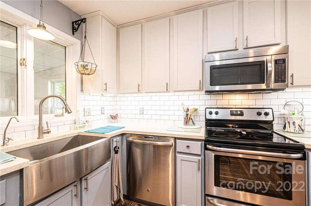 Sandy Pines - Residential