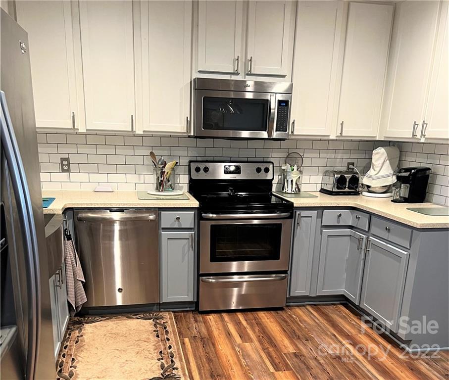 Sandy Pines - Residential