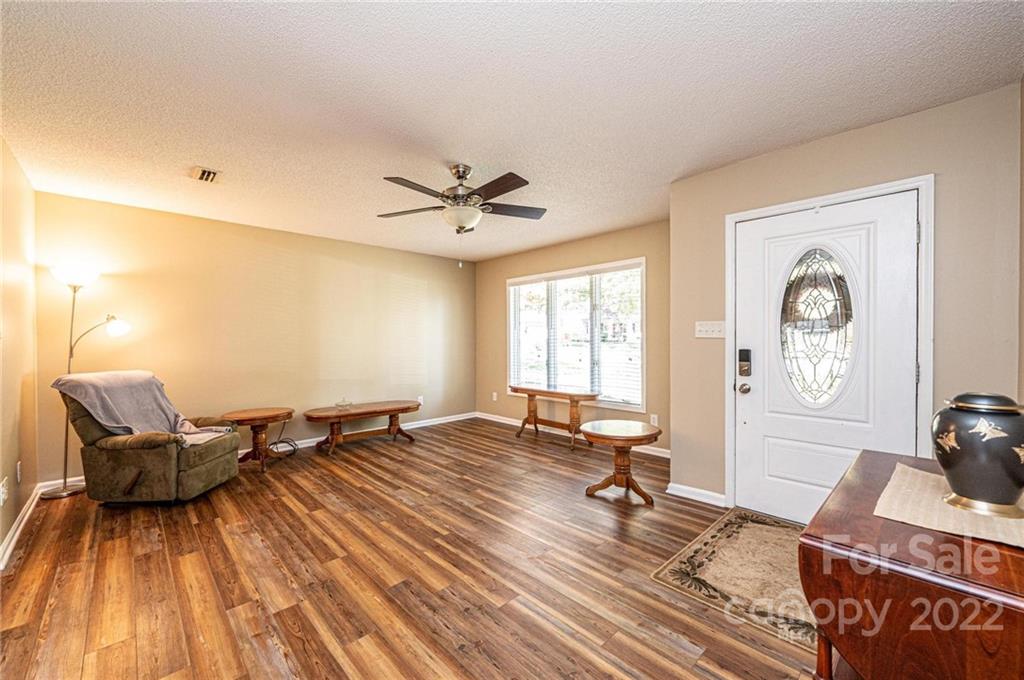 Sandy Pines - Residential