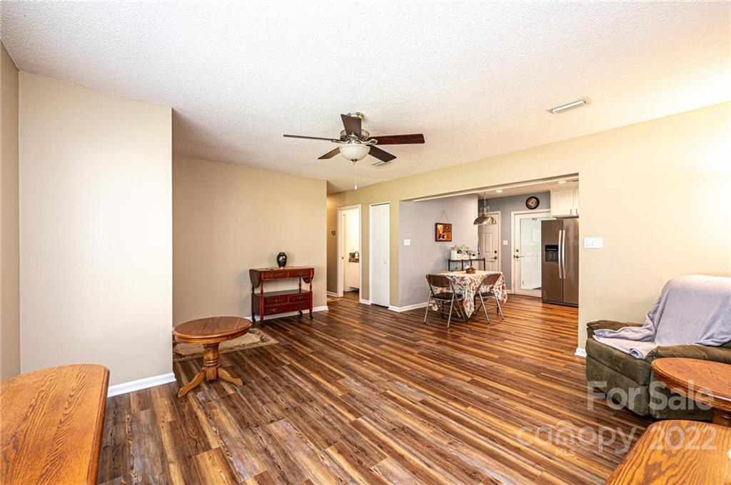 Sandy Pines - Residential