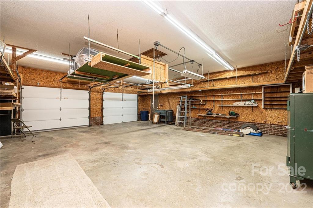 Sandy Pines - Residential