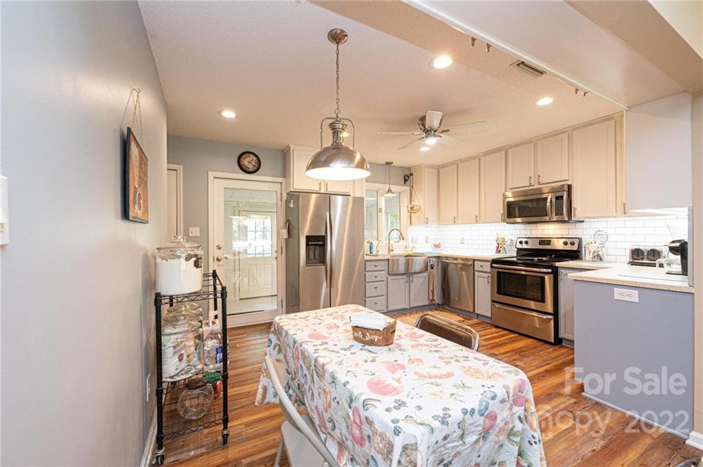 Sandy Pines - Residential