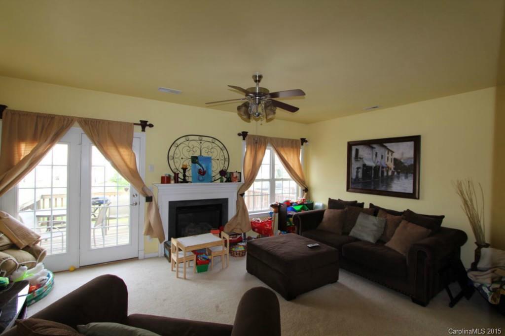 Oakhurst - Residential Lease