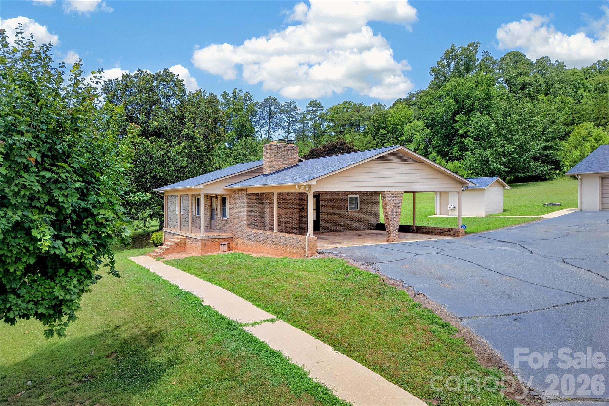 5882 Harmony Grove Road