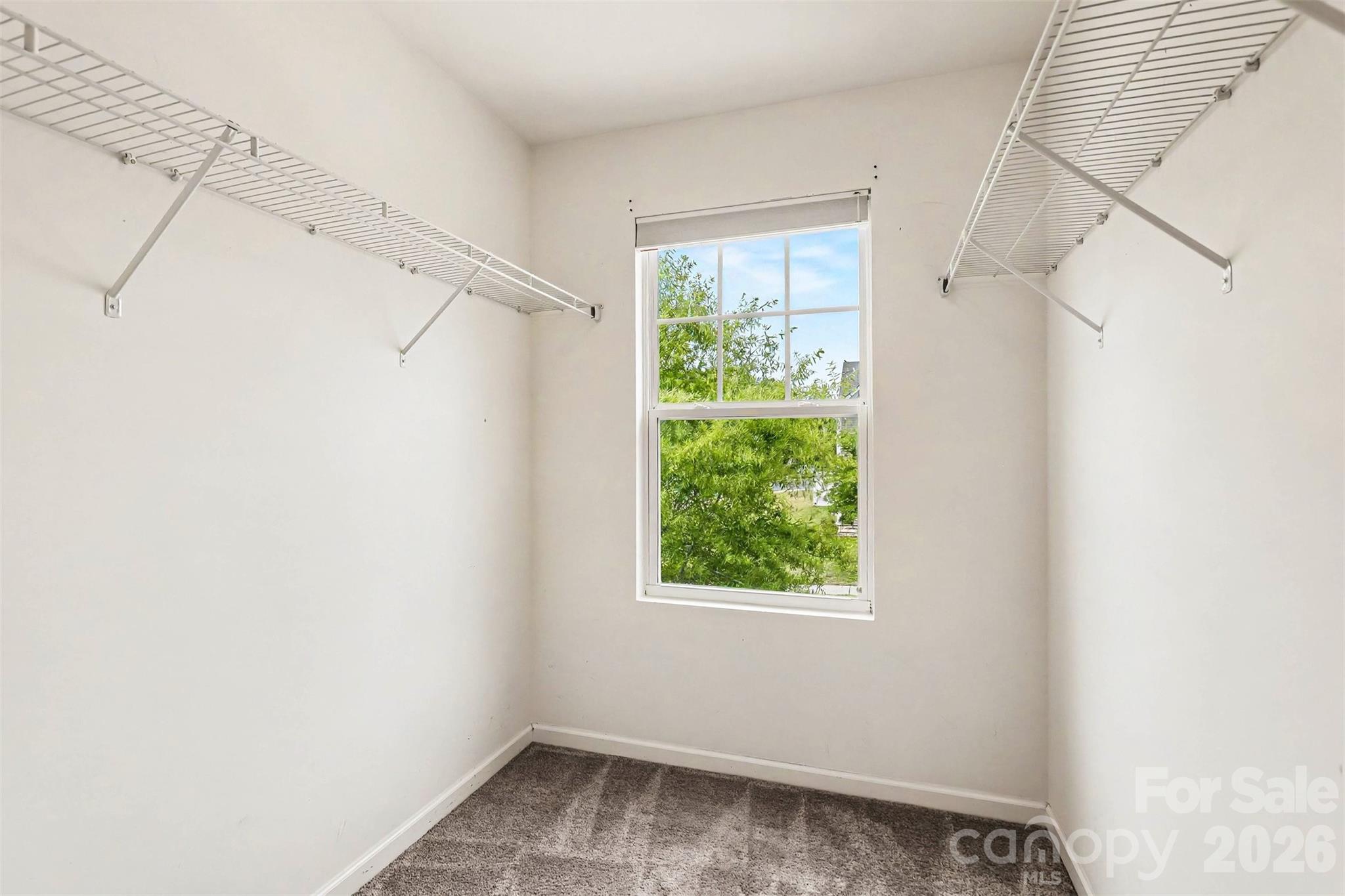 Newport Lakes - Residential