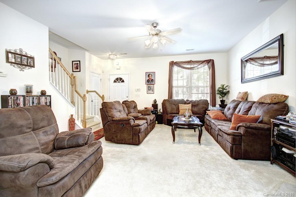 Villages Of Avonlea - Residential