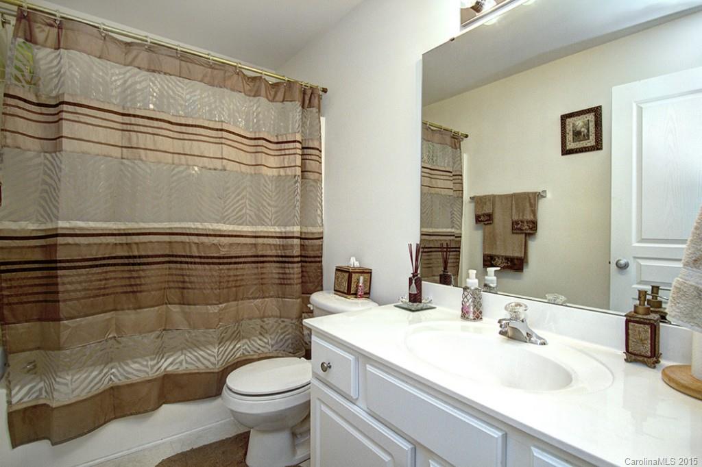 Villages Of Avonlea - Residential