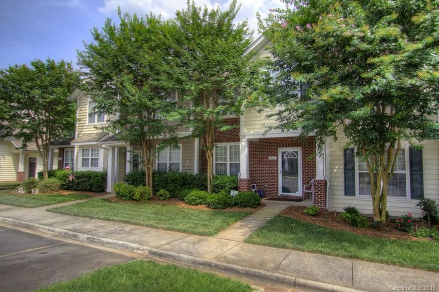 Investors - this Townhouse in desirable Davis Lake area has a good long-term tenant on a lease until 8/31/2016! Common areas downstairs include family room, dining room, breakfast area, kitchen and 1/2 bath. Upstairs, there are 3 bedrooms and laundry. Storage in attached unit out back, as well as attic. Community pool is included in the HOA, along with exterior maintenance, lawn & landscaping, and water/sewer. This unit is in the back of the community, so quiet & wooded yard.