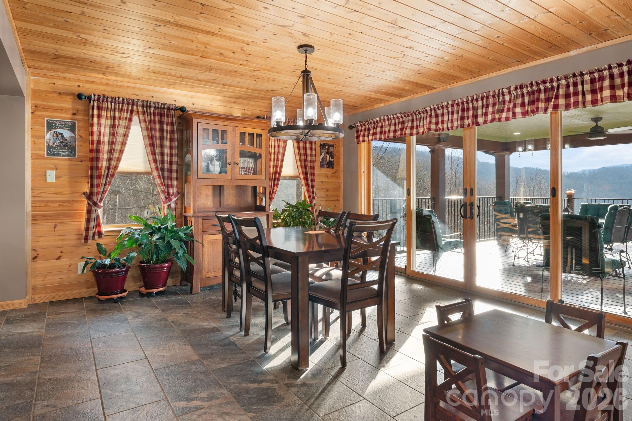 Brush Creek - Residential