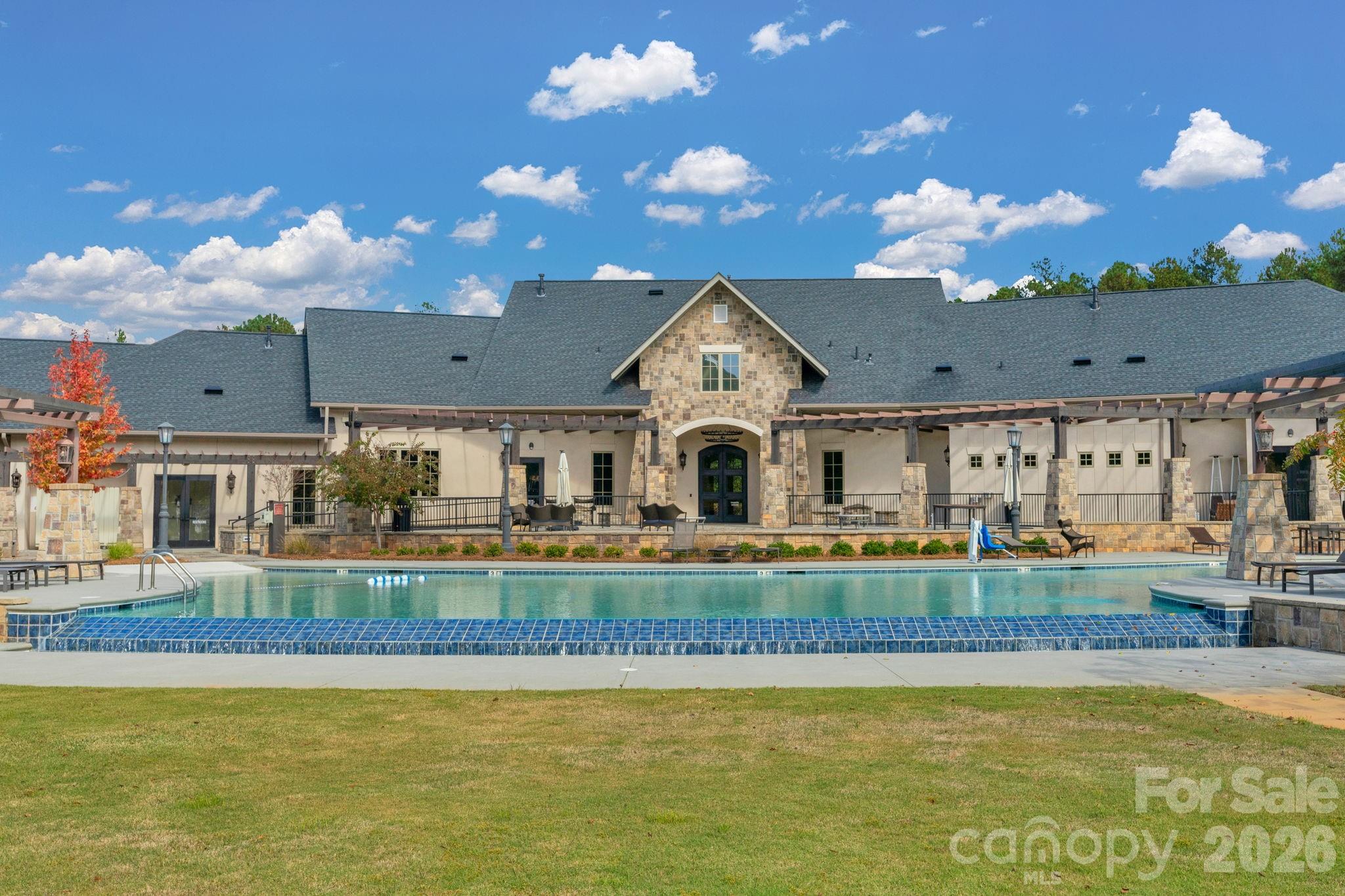 Riverchase Estates - Land