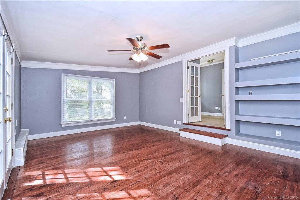 Tega Cay - Residential