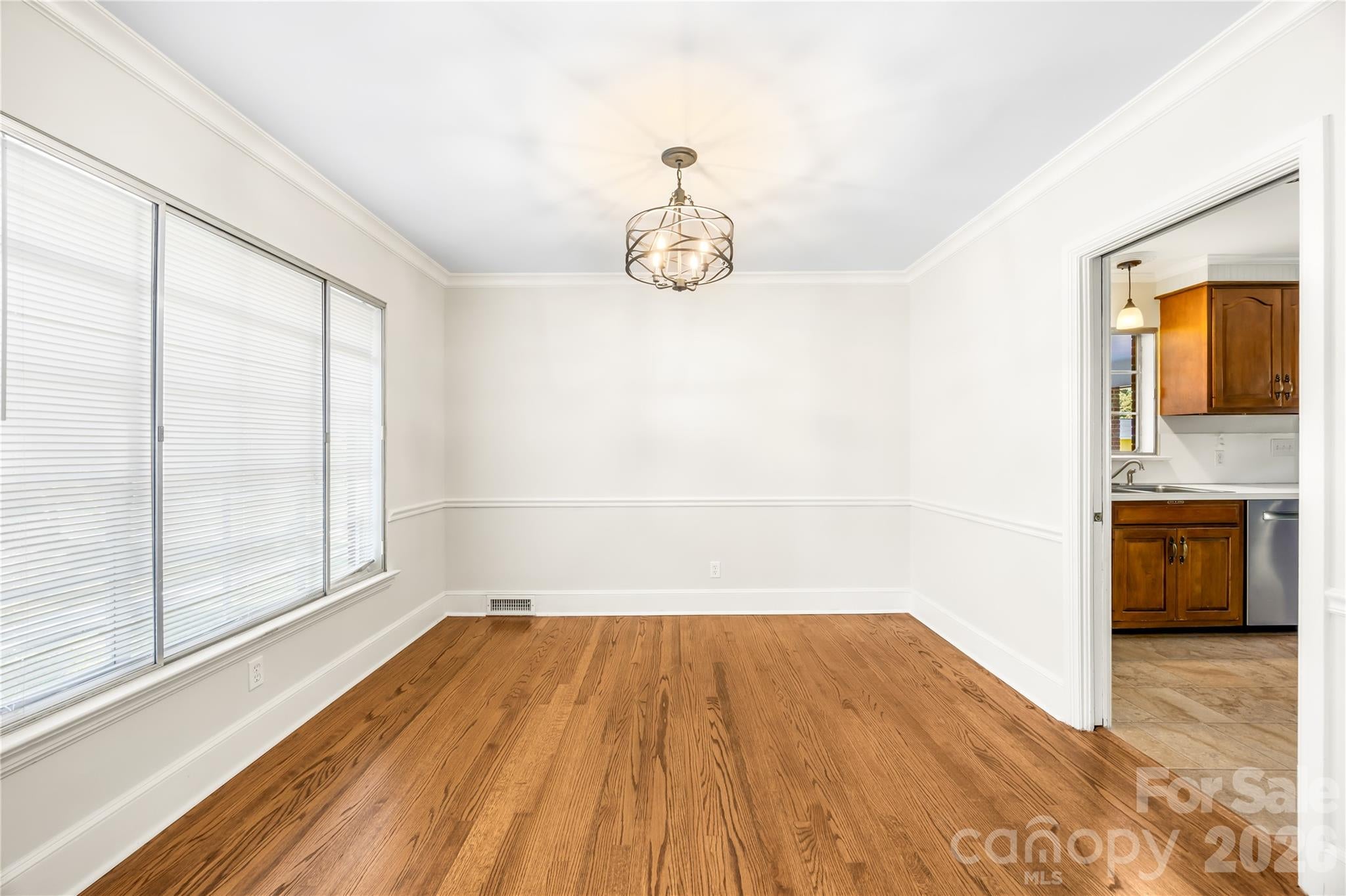 1920 Marlwood Circle