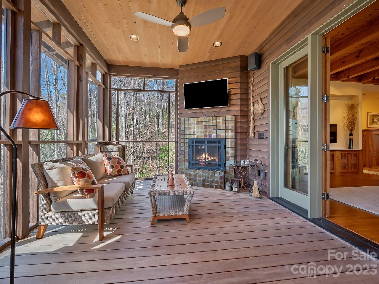 Champion Hills - Residential